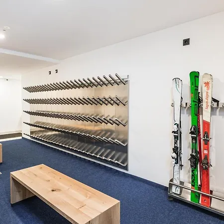 Boutique Planlim Urtijëi