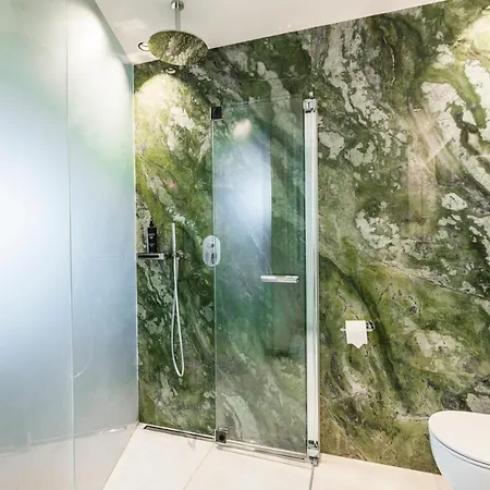 Boutique Planlim Urtijëi
